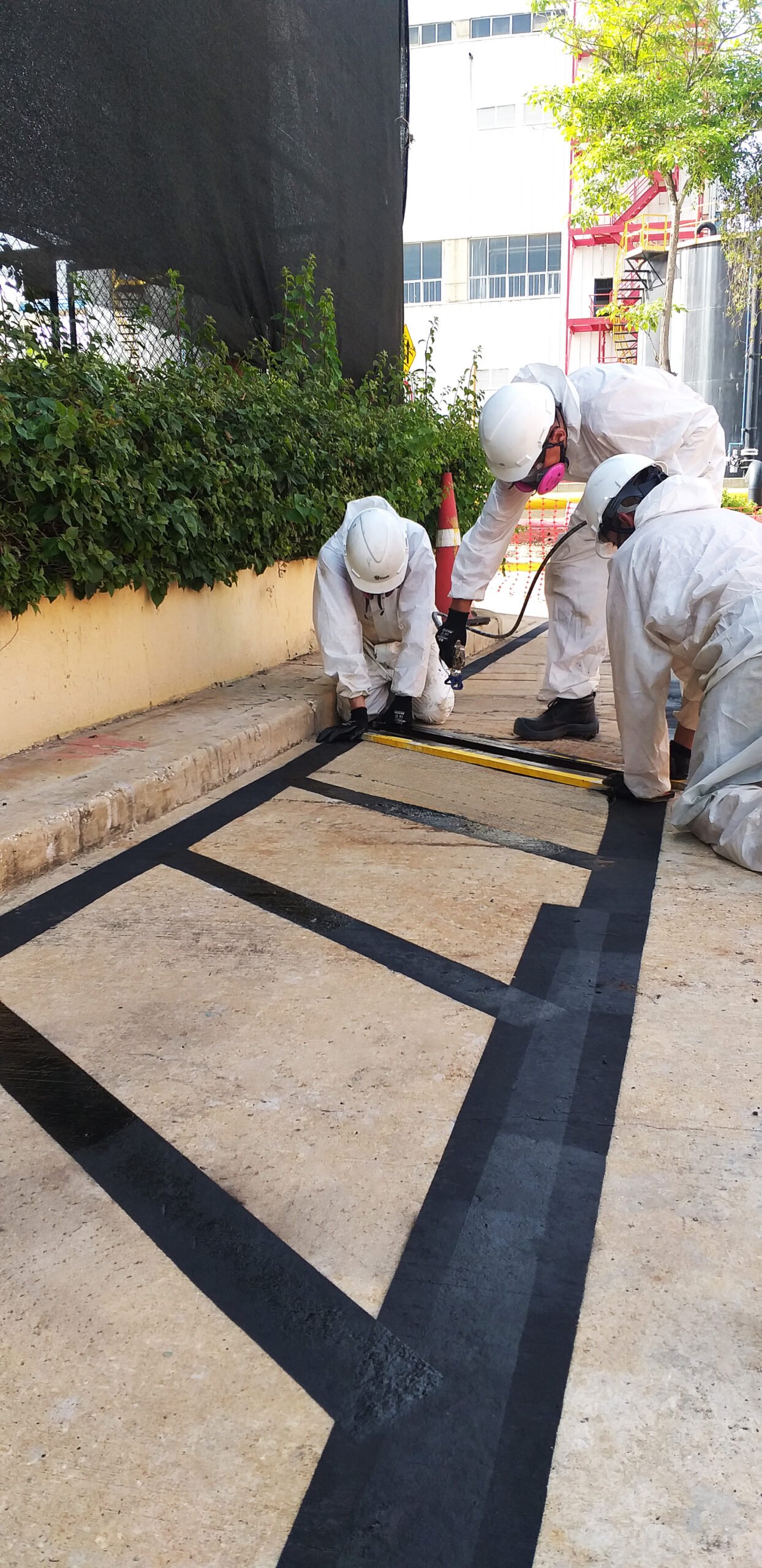 Katay — Pedestales viales señalización parque solar